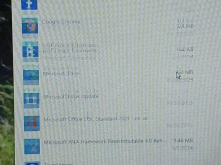 电脑磁盘爆了该怎么办