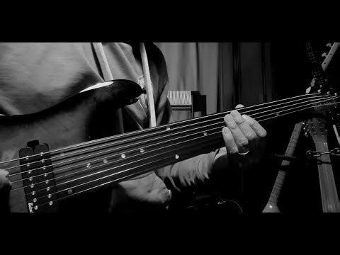 8 String Fretless Perdesiz Microtonal Electric Guitar Improvisation - Low End Ambient Drift Taksim