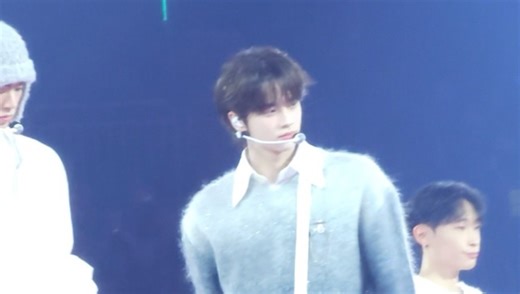 【TWS】241225 SBS歌谣大战｜plot twist 申惟Shinyu 直拍Focus｜男神留下一秒正脸之后就翩然离去留给祙子们的只有三分钟双开门大冰箱