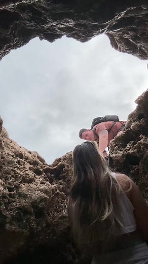 It’s kinda like that one claw scene from Toy Story, but not really 🤠 #mermaid tail by Finfolk Productions | Mermaid Sirenity