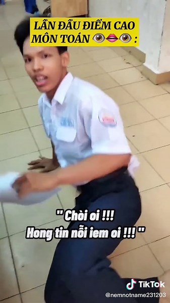 Math Reactions: Humorous Classroom Moments Captured