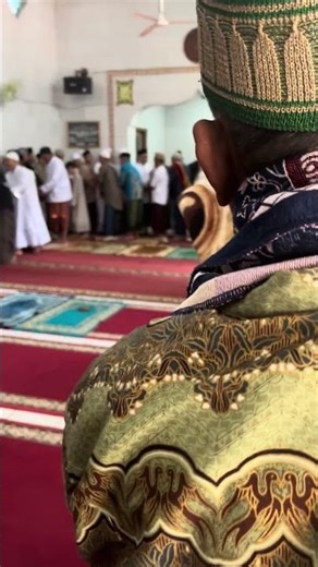 Salaman di lebaran itu seru