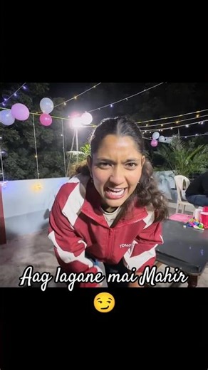 Aag❤️‍🔥 Lagane mai Mahir😏#theroameramit #funny #bhaibehan #roast #viralytshorts #trendingvideos
