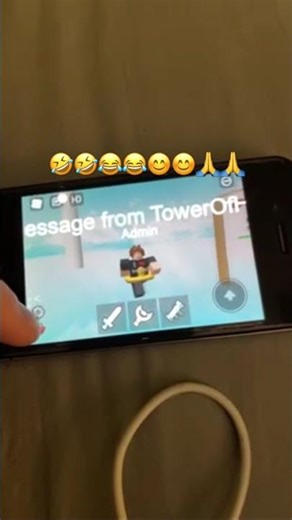 iPhone 4s Roblox views 🤣 #shorts #viral #ios #roblox #apple #iphone #legacyios #disney #greenscreen