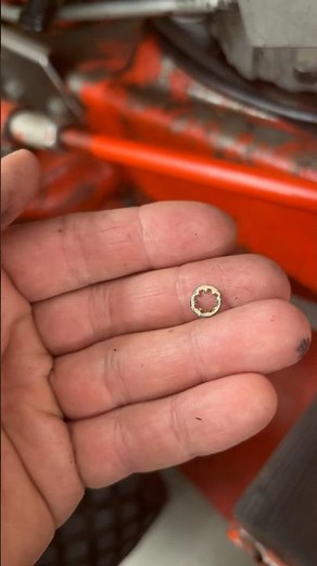 Internal Tooth Lock Washer Tip! #hardware #tipsandtricks #vintage #tractors #mechanic #diy #rebuild