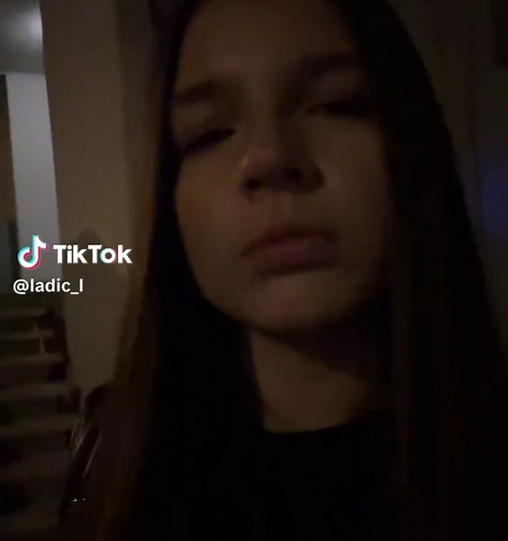 Nije hejt na lauru #anjahren #marijanimac #juditasimic #zg #dinamo #bbb #trnje #trnjani #fypp #foryou #fy #fypage #foryoupage #goviral #fyp #repost @👸🏼