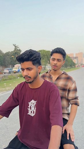 2.3M views · 52K reactions | Kse jau ab 梁☘️ . . #viral #pavanrajani014 | Pavan Rajani | Facebook