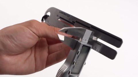 2Pcs 4/09 Shingle Gauge, Roof Shingle Measuring Tool, Roof Pitch Gauge with Carabiner, High Hardness Shingle Measuring Ruler for Measuring and Analyzing The Thickness of Roof Fiberglass Tiles