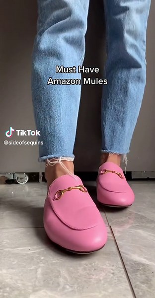 These Amazon mules are a must! Come in lots of colors. True to size - Amazon shoes, Amazon flats, must have Amazon shoes, must have Amazon, Amazon must have shoes, Amazon must have flats, pink flats, pink mules, affordable shoes