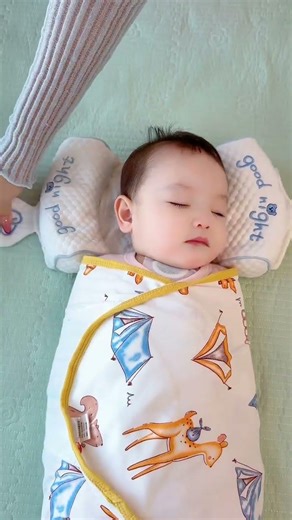 Babies often sleep on their side when lying on their back, which can easily