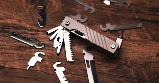 Snap-on multitool swaps components to optimize for every mission