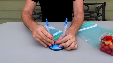 5 Weirdest Kitchen Gadgets put to the Test (119)