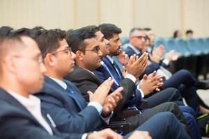 Full-time MBA Curriculum | Six Optional Concentrations & Global Exposure – CUHK MBA