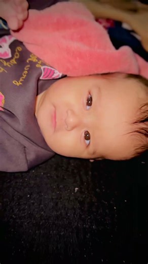 Angel confused while looking at camera flashes