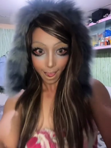 Jaypee☆ (@jp_fabela) - Gyaru Makeup Tutorial: Embrace the Alternative Style
