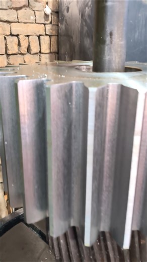 hobbing machine gould and eberharot teeth cutting and 16 module 25 teeth #shortvideo #shortvideo