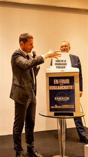 On va dire que je m’acharne, mais vouloir "broyer" le code de la commande publique en dit long sur sa formation politique.Ce code permet juste de contraindre a minima les élus locaux à respecter la concurrence et les empêche d’accorder des marchés publics à leurs copains...