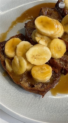 Food Network on Instagram: "Wait for the rum flambé moment 🔥😱 Get @bobbyflay’s recipe for Banana Bread Waffles with Bananas Foster Sauce at the link in our bio!"