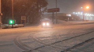 677K views · 2.2K reactions | A prime example of why you need to slow down during a #snowstorm. Snow, sleet and freezing rain with a Winter Storm Warning until midnight. We're live on @weatherchannel. #Izzy Heavy #snow meso: https://t.co/SRLmdFz8Ny | Mike Seidel | Facebook