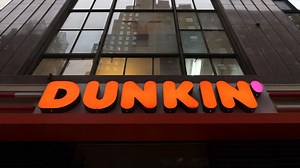 Dunkin' Donuts plans to hire 25,000 employees as states reopen