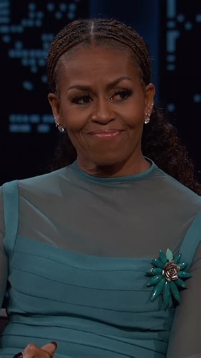 Jimmy Kimmel Live on Instagram: "@MichelleObama on the incredible gift Oprah sent her after the first time they met!"