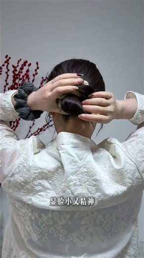 The Ultimate Spring Hair Tie: Gentle & Youthful Style Guide