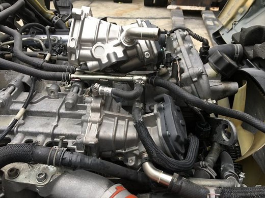 ＥＧＲの役割は？エンジンに欠かせないＥＧＲについて整備の様子を交えながら解説します！ | エンジン | 基礎知識 | スタッフBLOG | 大阪の再生中古トラック専門店｜販売・買取｜トラック１２３