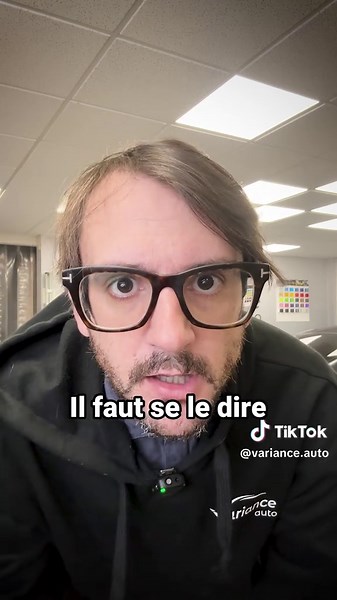 💡 A-t-on le droit d’appliquer toute sorte de films auto sur sa voiture ? 👉 Gaël, de Variance Auto, vous répond. #Covering #ReglementationAuto #CustomCar #Detailing #VarianceAuto
