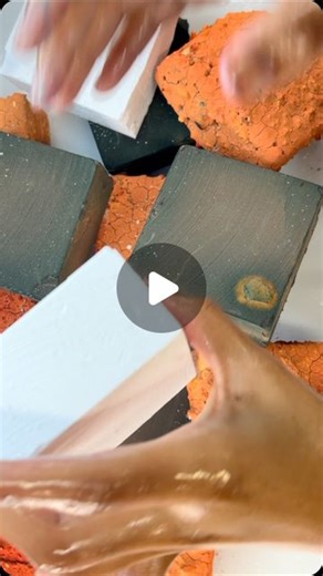 India’s Powdery ASMR on Instagram