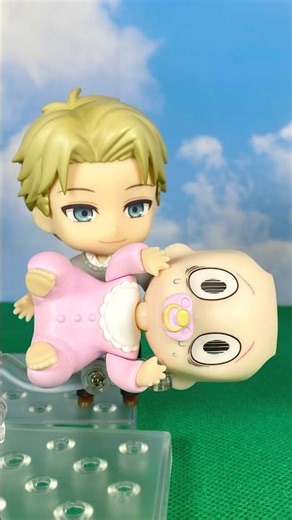 【SPY×FAMILY】赤ちゃん化したアーニャのカツラを投げ飛ばすロイド⁉︎ #spyxfamily #anya #anyaforger #yorforger