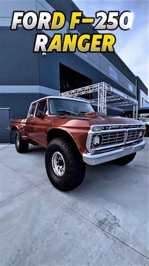 The Luxury Dentside Prerunner: A 1978 Ford F-250 Ranger Transformed into a Desert Beast