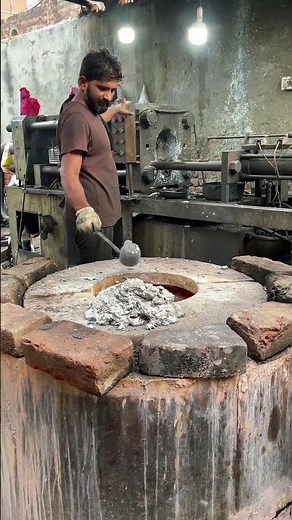 The Metal Casting Process Behind Iron Base Manufacturing