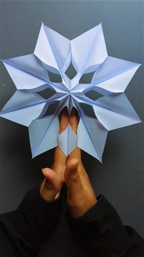 261K views · 2.2K reactions | Amazing handmade 3D snowflake with paper #fblifestyle #Christmas #snowflake | 1 Minute Craft | Facebook