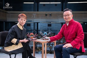 【Friday Beyond Spotlights III】Naomi Chung: Modernizing Cantonese Opera Cantonese opera in current days Cantonese opera has been recognized by UNESCO as an Intangible Cultural Heritage of Humanity since 2009. Introducing the history of this art form, Naomi explained, “The Cantonese opera has a long, storied history. We believe that in the 18th century, some governors from the northern regions traveled down to the southern parts with their entire families. At that time, they performed in a languag