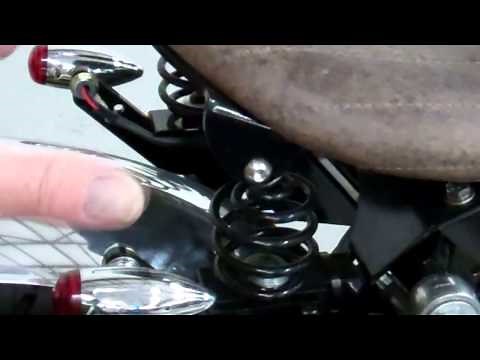 Suzuki Savage (S40) Install the Seat