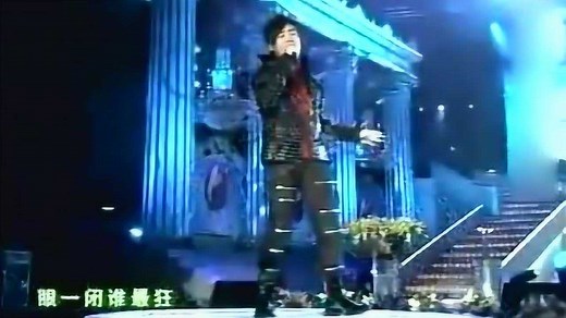 胡彦斌现场演唱，秦时明月主题曲《月光》，一开口满满的都是情怀！