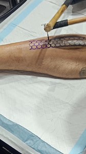 Modern Batok Kalinga Tattoo Weaving, Snake Skin and Fruit Skin. Possibly one of the most well known motifs throughout the cordilleras, the hexagonal pattern can be found all over the Philippines. Known by many names, this designs interpretations vary widely, including being seen as the all seeing eyes of ancestors, the scales of a snake or centipede represents avatars of the anito, human figures woven together to represent the multitude of ancestors/family members, fishing traps, or the skin of 