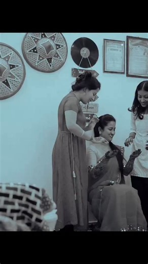 Chayanika Baishya | Mehendi day🥰🥰🥰🥰 | Instagram