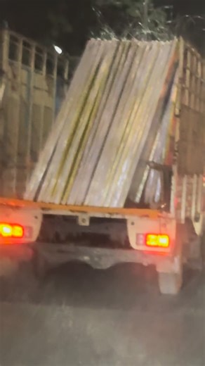 Yuva Kranti | 📍 Chandralayout Junction | Bengaluru They call it a Garden City. But right now, it looks more like a B4NN3R DUMPS!T3 🌆🗑️ Yesterday it was... | Instagram