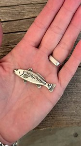 Wendy Krag O'Neil on Instagram: "Here are some of the techniques that I use to create a handmade sterling silver fish key chain. Can you identify what kind of fish this is? Follow me for more one of a kind silversmithing process videos and to find out what sort of creative endeavors I will get into next! • • • #kragsilversmith #silversmith #instasmithy #handmade #silverjewelry #keychain #jewelrydesigner #asmr #process #artist #fishing #flyfishing #redfish #reddrum #spottail #catchandrelease #con