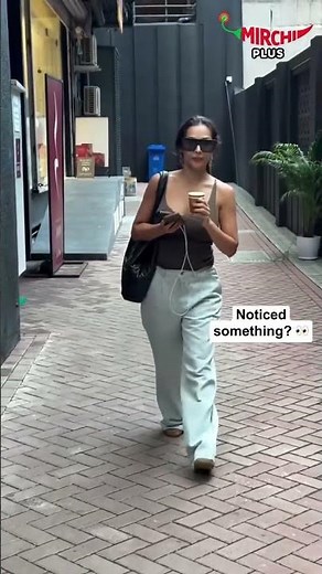What Happened to Malaika Arora? 👀 👀#malaikaarora #bollywood #shorts