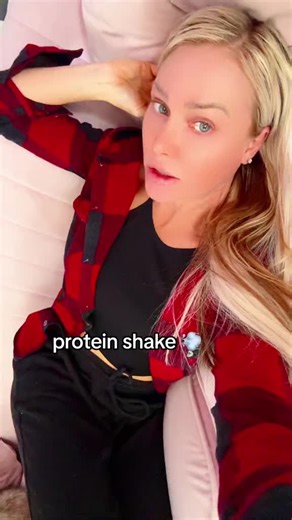 Protein Farts 💨 🤣#fart #fyp #girl #funny #viral