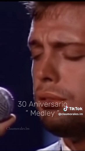 30 Aniversario ✨✨ “ Medley “✨✨ Hoy 8 de enero pero de 1996 se lanzó El Medley de Luis Miguel , es un popurrí iconico de su álbum en Vivo “El Concierto” (1994). @Luis Miguel #luismigueloficial #luismiguelfans #elsoldemexico #envivo #parati