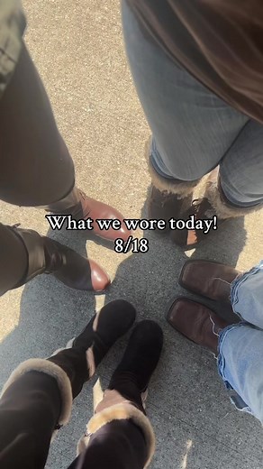 We are back!! Boots edition @⭐️ @🌙 #outfitinspo #alternative #senioryear #fyp #ootd