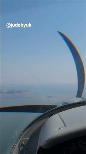 경비행기 LightAircarft #shorts #fyp #lightaircraft #aviation #skyview #aerialview #healing #경비행기 #비행