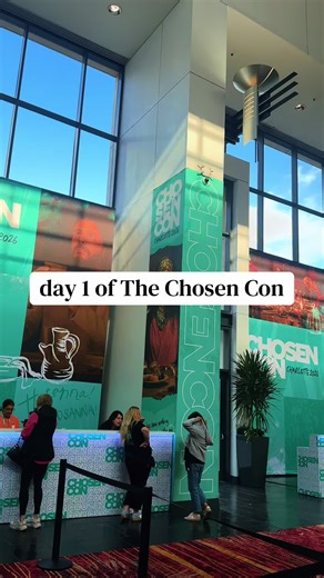 Highlights from the First Day of The Chosen Con