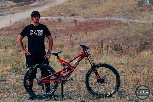 Bike Check: Chris Kovarik's new Intense M16 Carbon