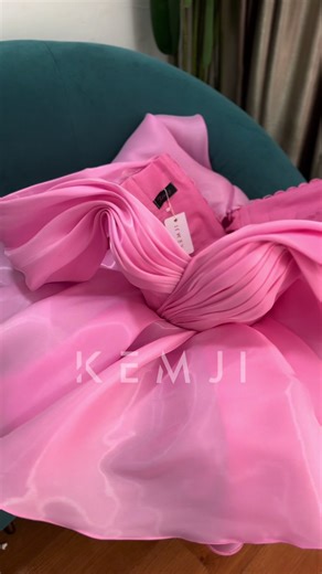 The Perfect Pink Birthday Dress You Need to See!