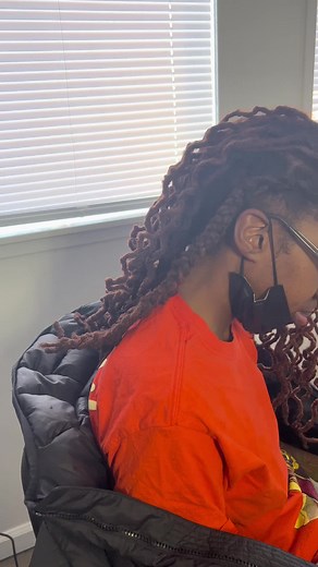 Installing Wigs Over Locs: A How-To Guide