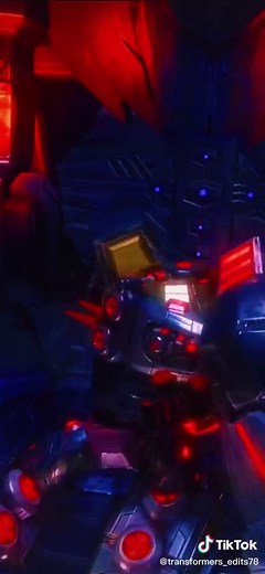 Transformers Grimlock: Exploring the Legendary Transformer in Fall of Cybertron